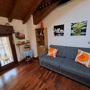  Appartamento Casa Bea Elegante Mansarda Vicina A Fiera Italia